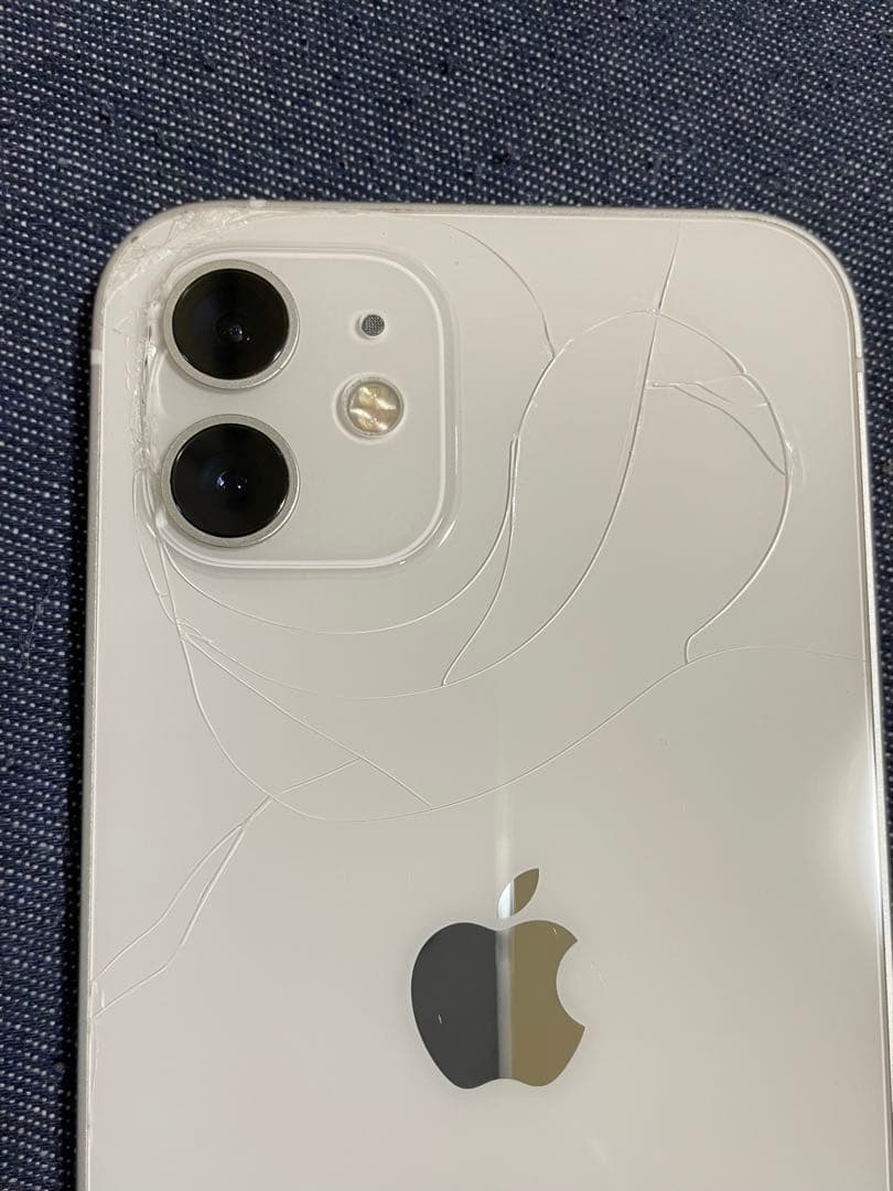 iPhone 12ホワイト 本体 ジャンク③
