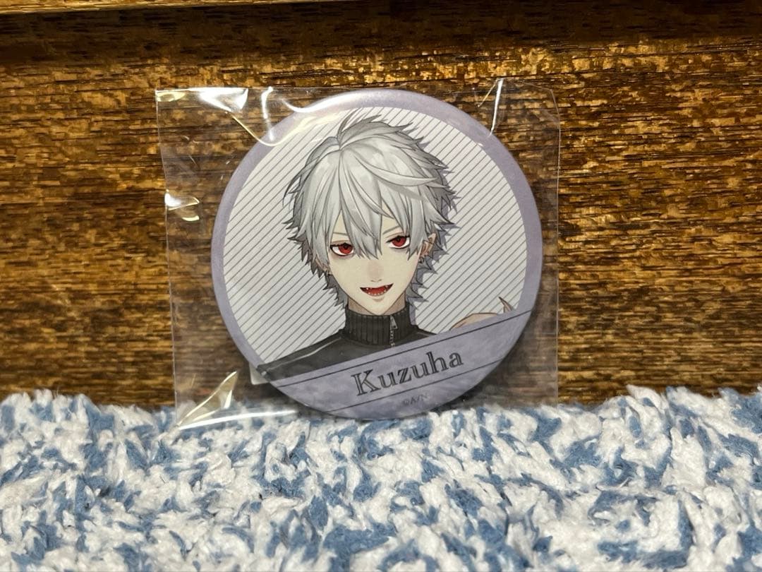 葛葉　アクスタ／缶バッジ／チャーム(バラ売り可)最後まで回覧要