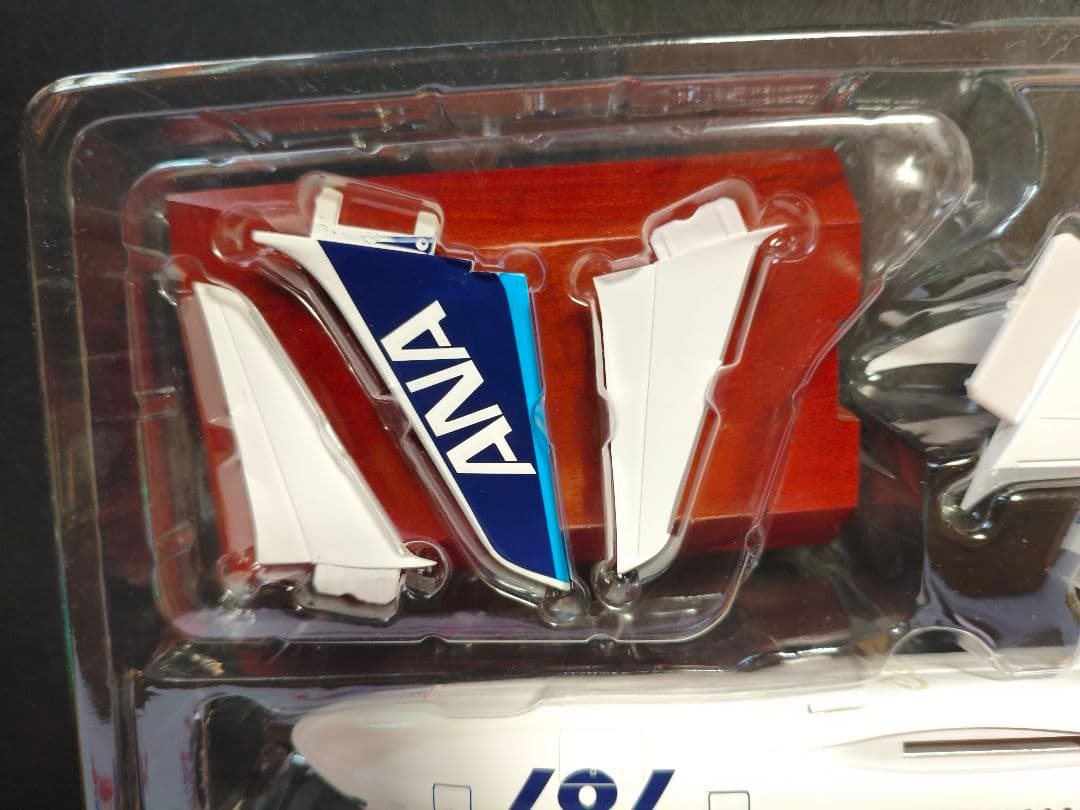 航空機・ヘリコプター ANA Boeing 787 Dreamliner 1/200