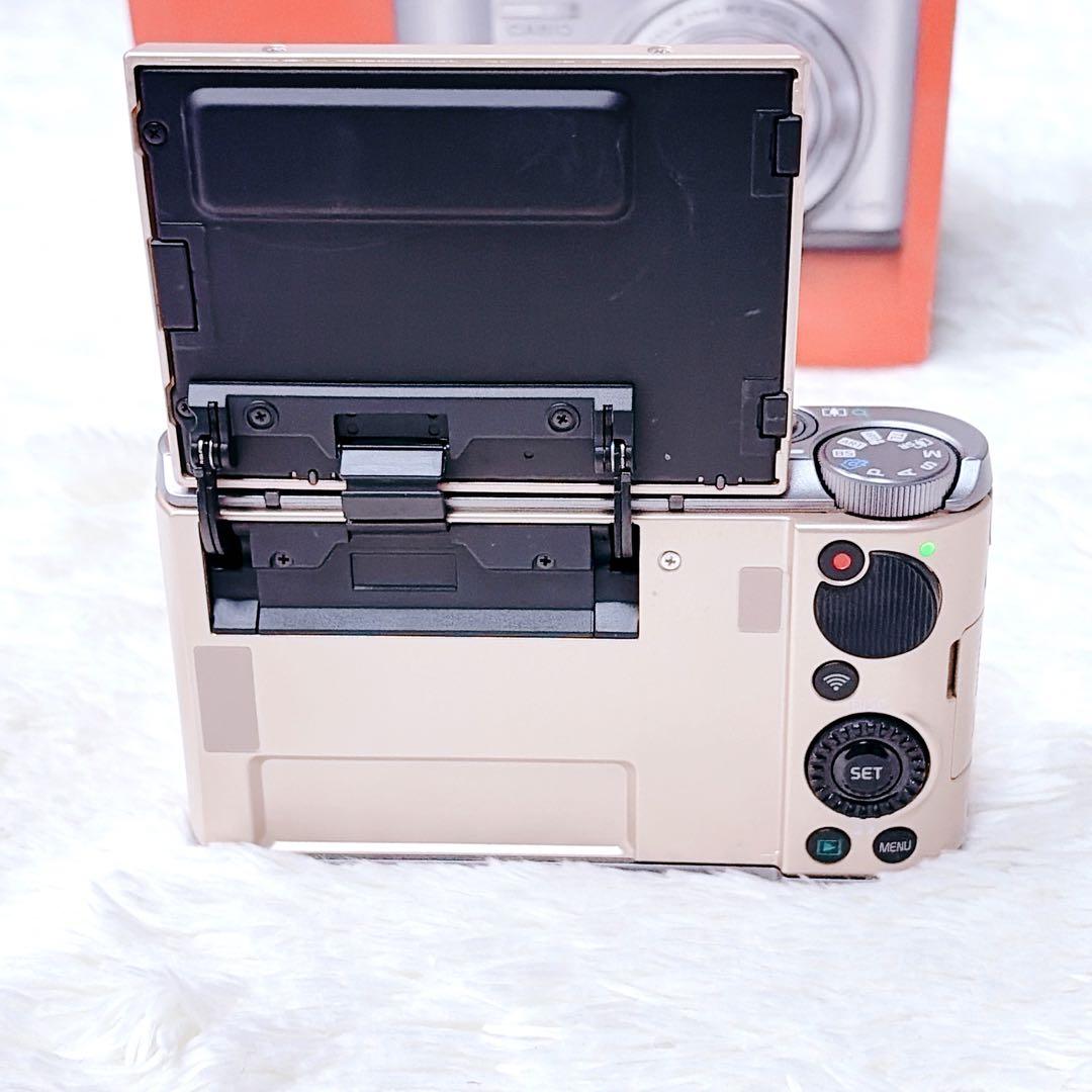 【未使用級】CASIO EXILIM EX-ZR1700 Wi-Fi搭載 自撮り