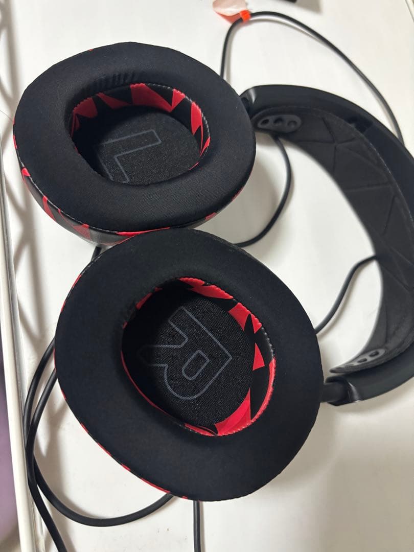 早い者勝ちArctis Nova Pro 有線　イヤーパッド新品