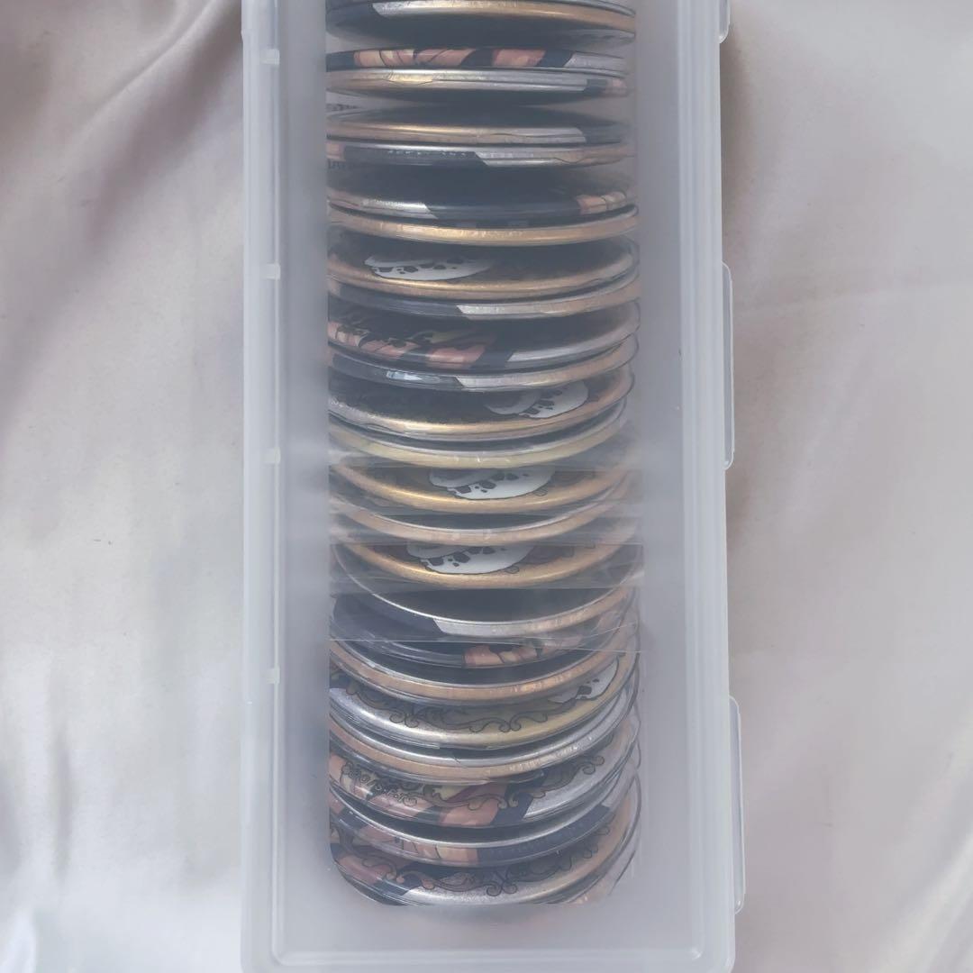 ワンピース トラファルガー・ロー バースデー缶バッジ 麦わらストア 2022