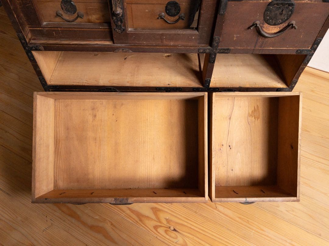 ガラス棚　和箪笥　M065　古道具　古家具　和家具　ビンテージ　アンティーク