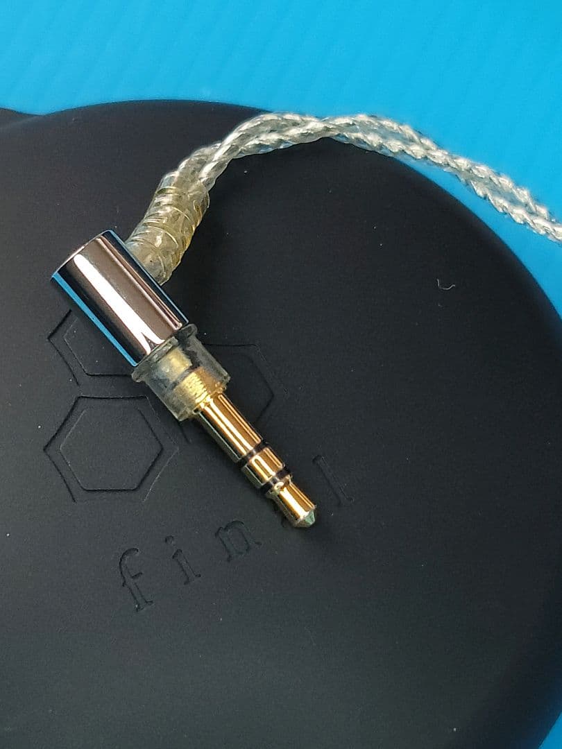 final E5000 FI-E5DSSD シルバーコートケーブル