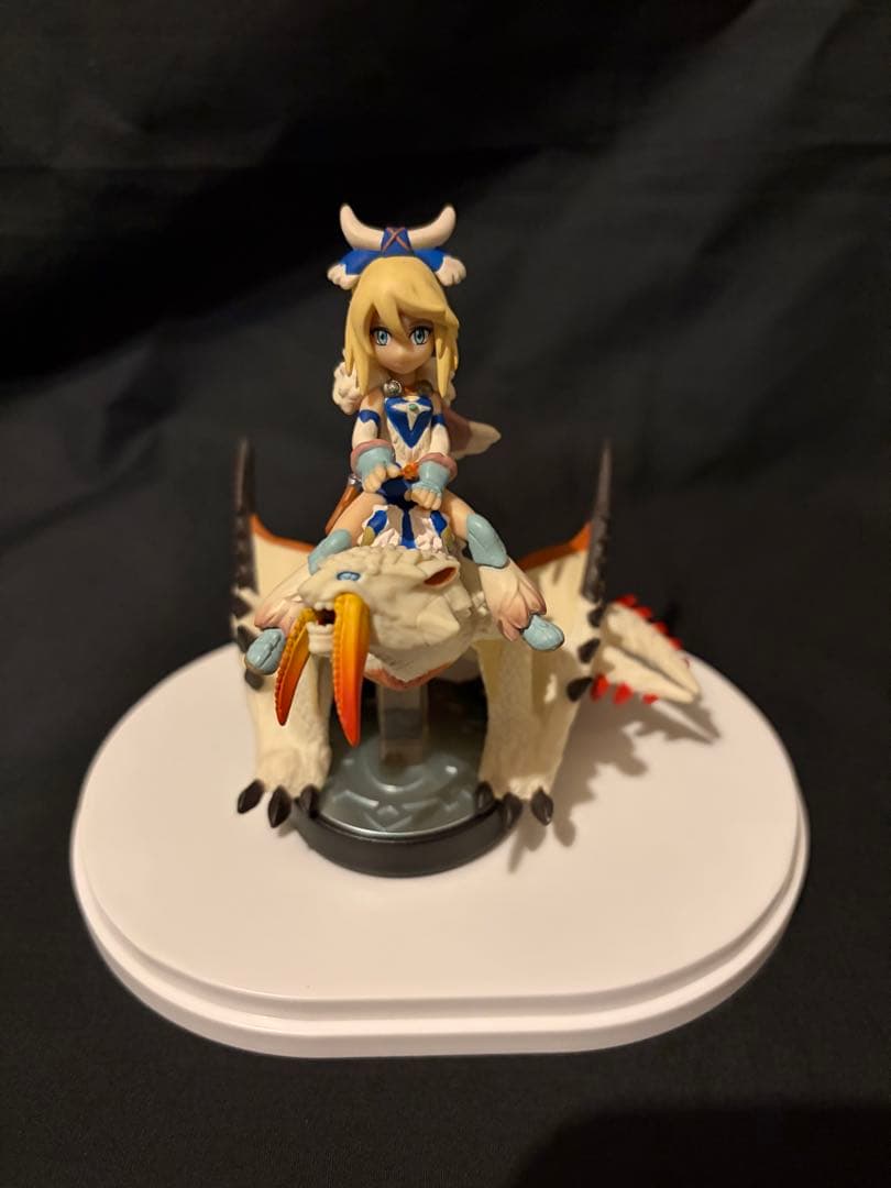 モンスターハンターストーリーズ　amiibo 6体セット