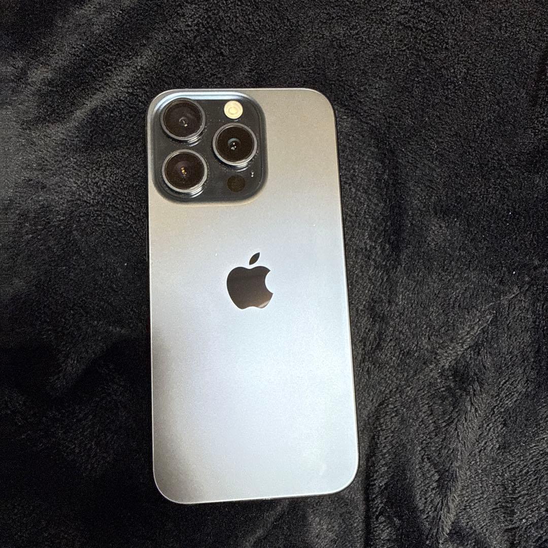 ⭐️iPhone15pro ⭐️128⭐️美品⭐️SIMフリー⭐️