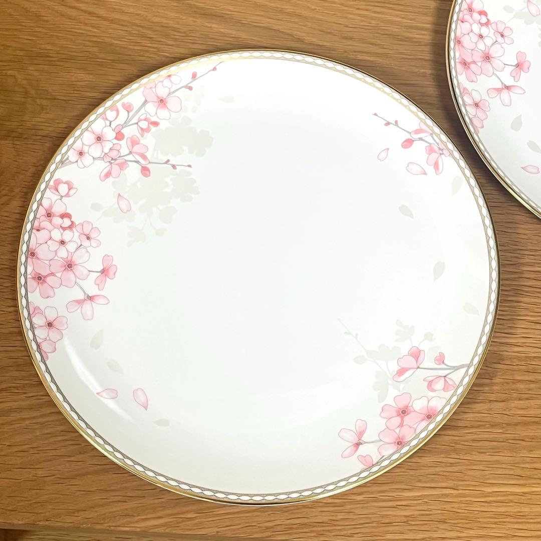 新品！ウエッジウッド スプリングブロッサム クーププレート　27cm ２枚セット