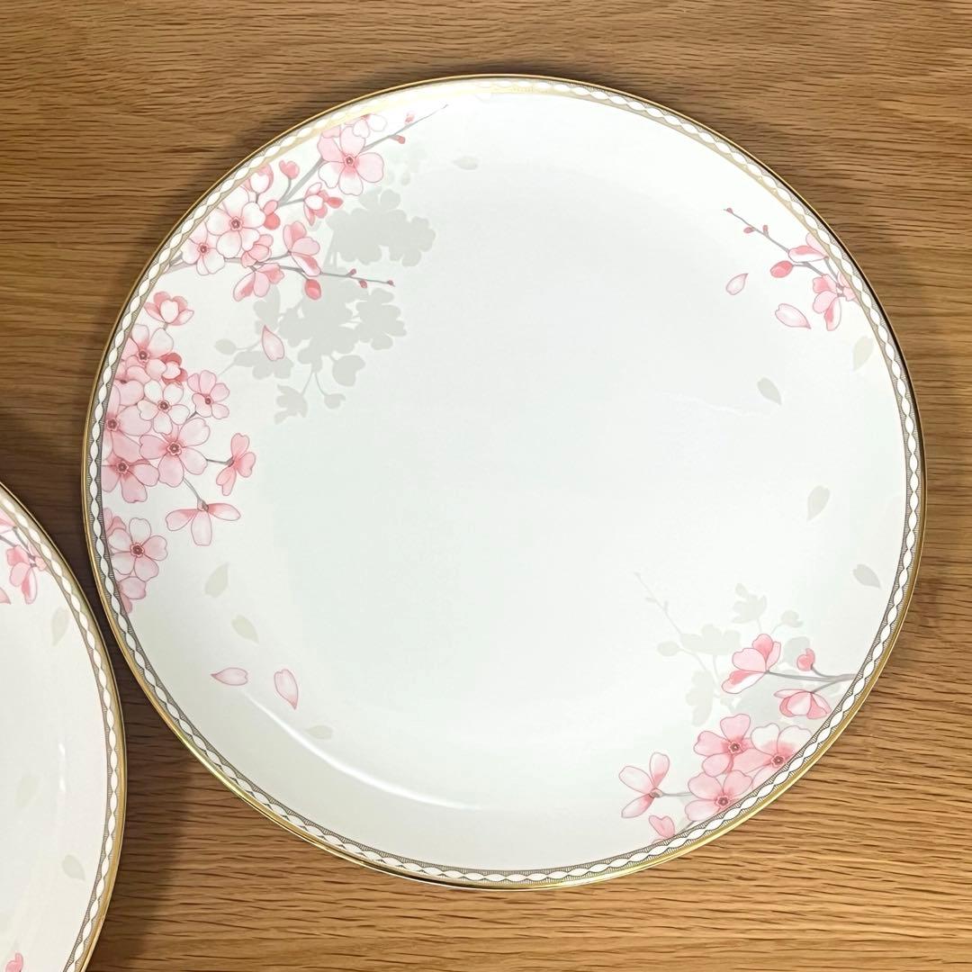 新品！ウエッジウッド スプリングブロッサム クーププレート　27cm ２枚セット
