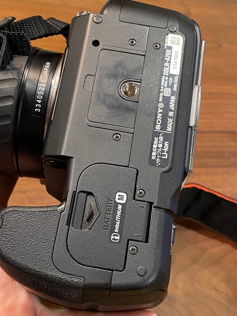 SONY α700 デジタル一眼レフ　ミノルタ単焦点50㎜AFレンズ付　動作品