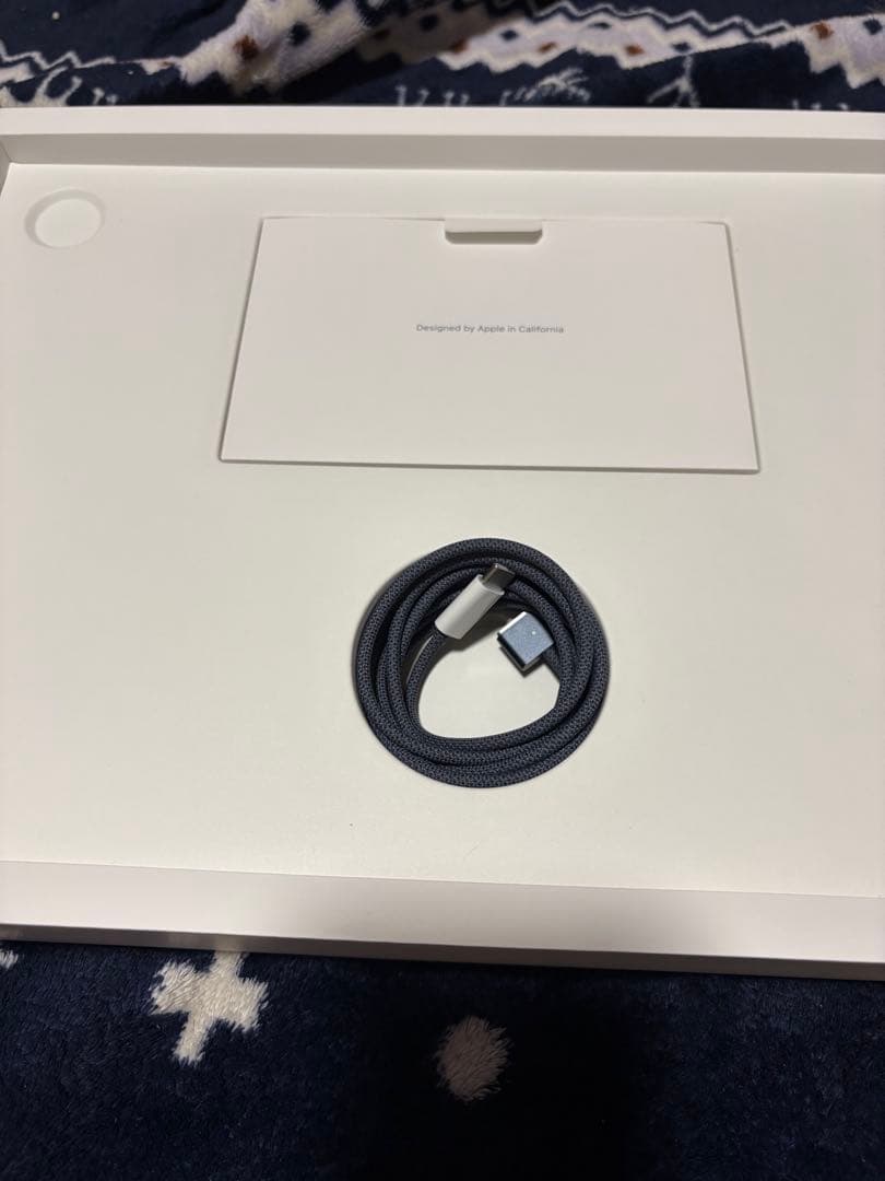 Apple 2024 MacBook Air 15インチ　512g