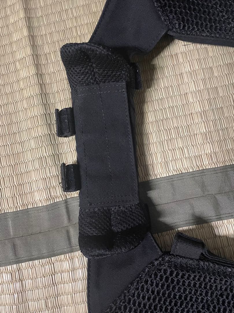 ブラック プレートキャリア MOLLEウェビング