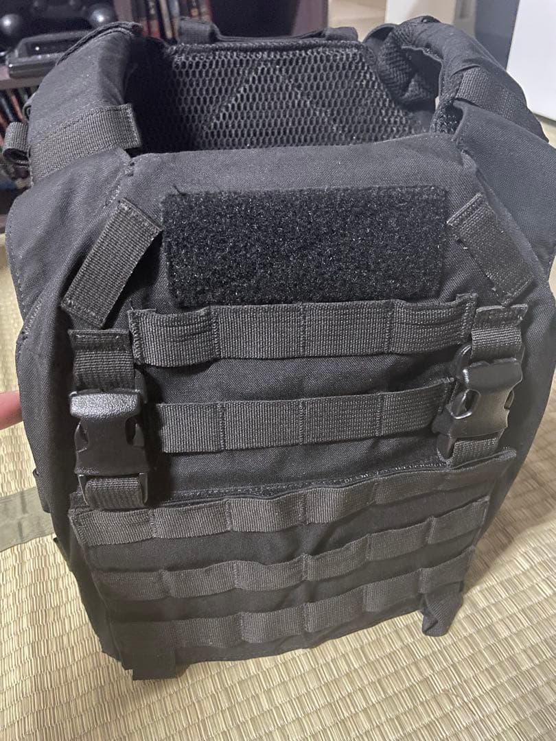 ブラック プレートキャリア MOLLEウェビング