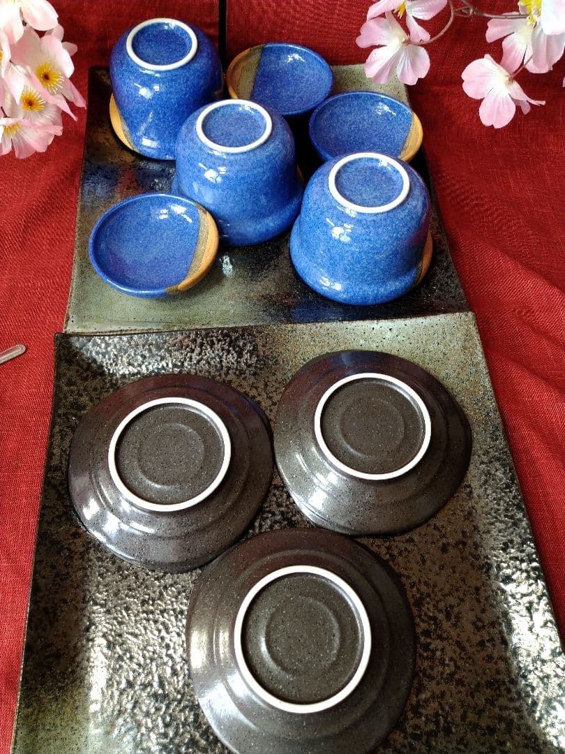 ⬛多目的コバルトブルー青御影風 蓋付皿⬛ウェーブ・黒備前茶刷毛三角皿⬛３組６皿