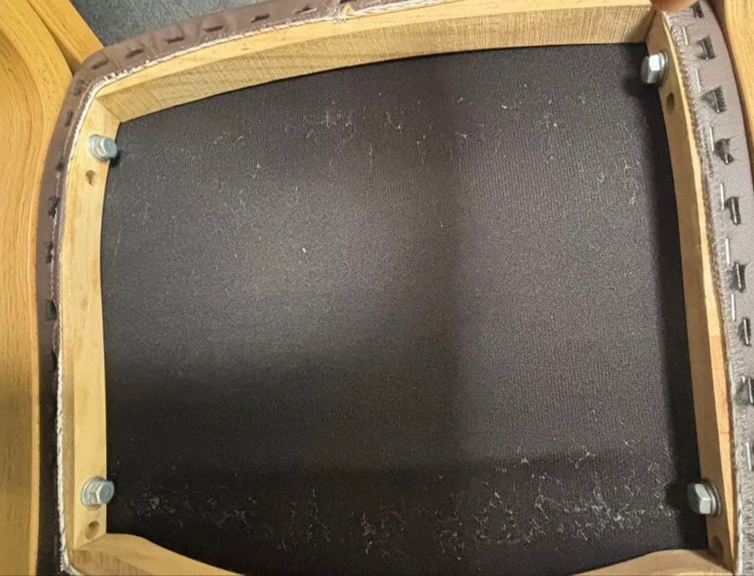 【中古】カリモク X338JADSG 成長チェア木製合皮