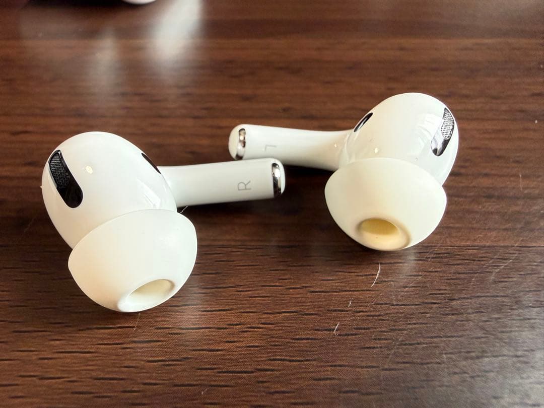 【写真多数】AirPods Pro第1世代 エアポッズプロ