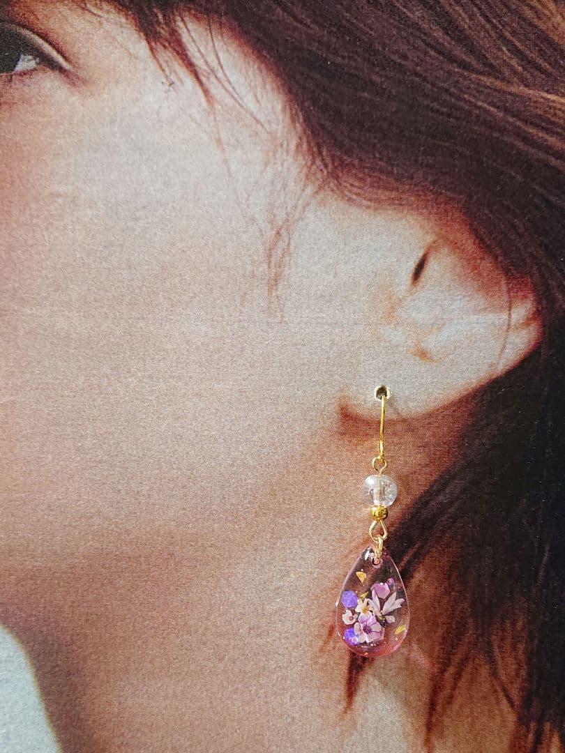 ≪306 ピンク≫レジンピアス 400円