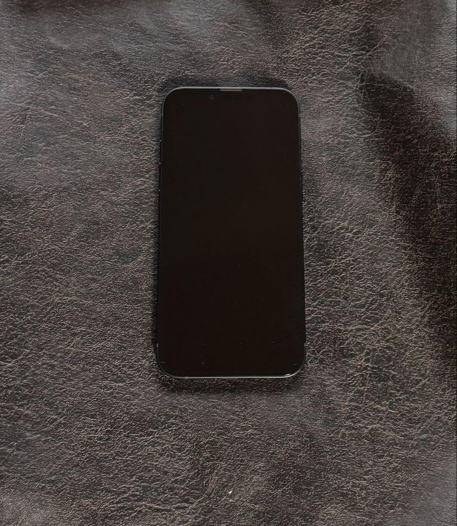 【超美品】Apple iPhone16e 国内正規品 ブラック SIMフリー