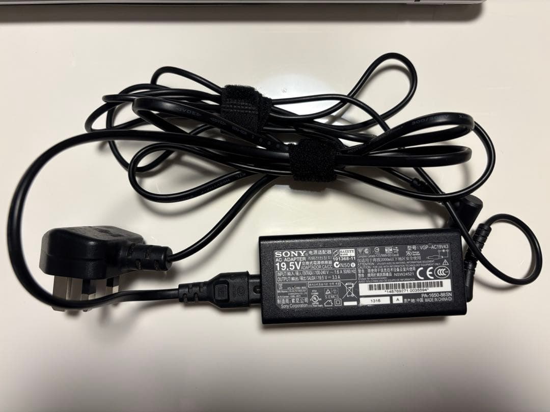 a*p様 H*2様 Sony VAIO SVF15A1M2ES ノートPC