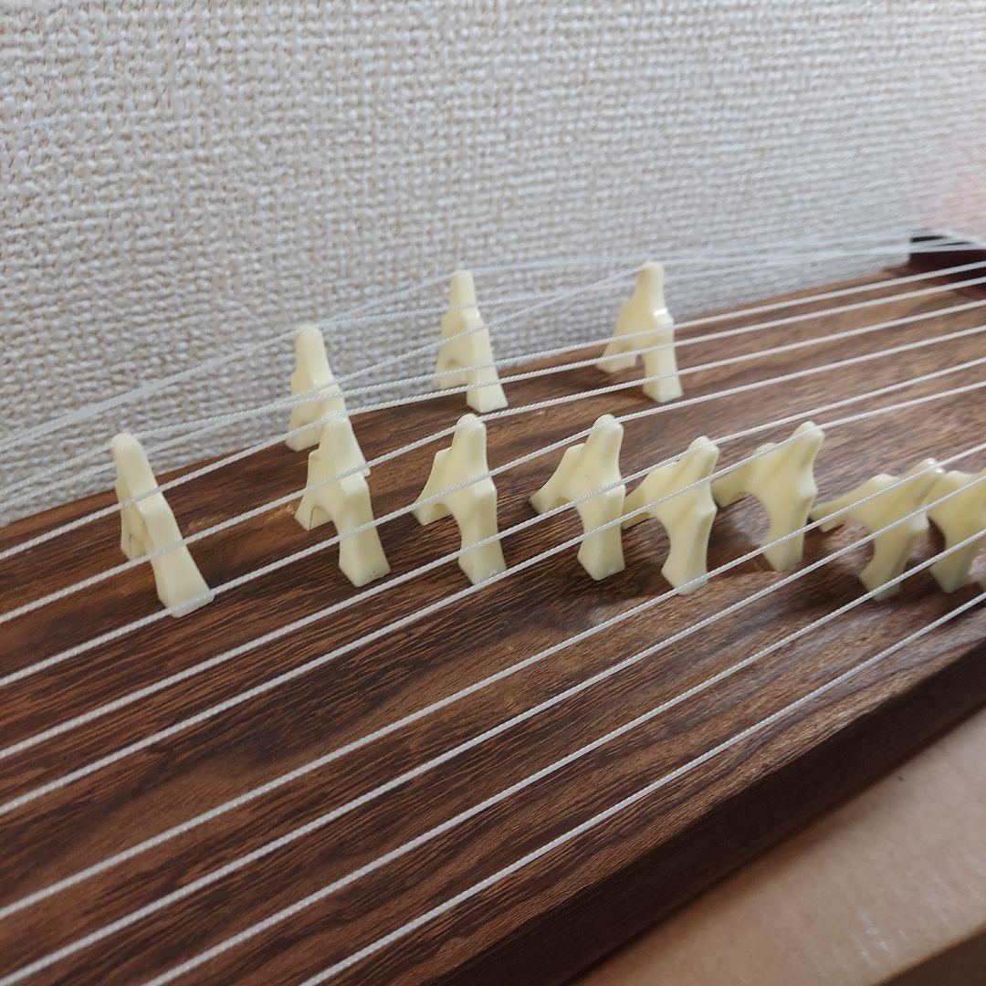 二尺琴 ミニ琴 全長61.5cm お琴 和楽器 短箏 短琴 説明書付き