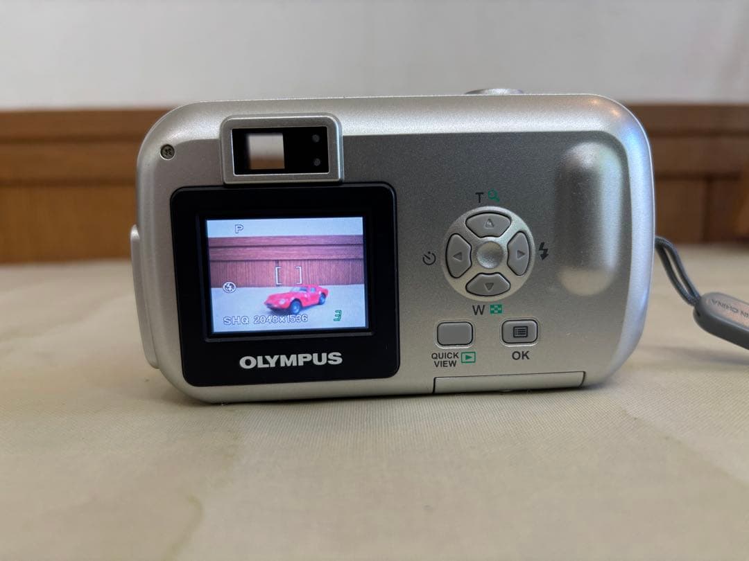 OLYMPUS C-160 デジタルカメラ 16MBカード付き