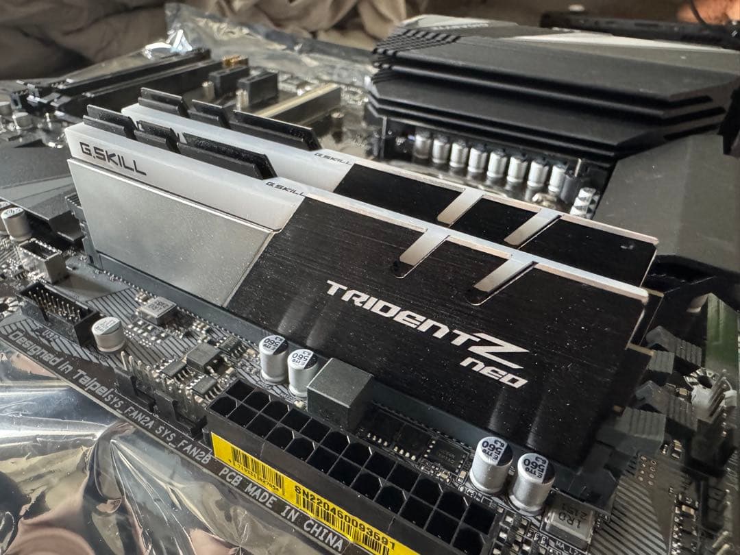 i9-13900K / Z690 マザーボード / DDR4 32GB セット