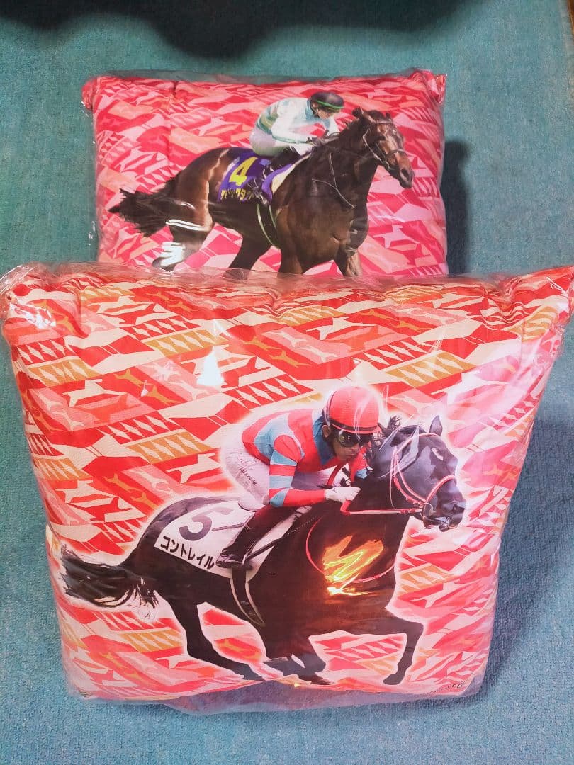 オークス 日本ダービー オリジナルクッション