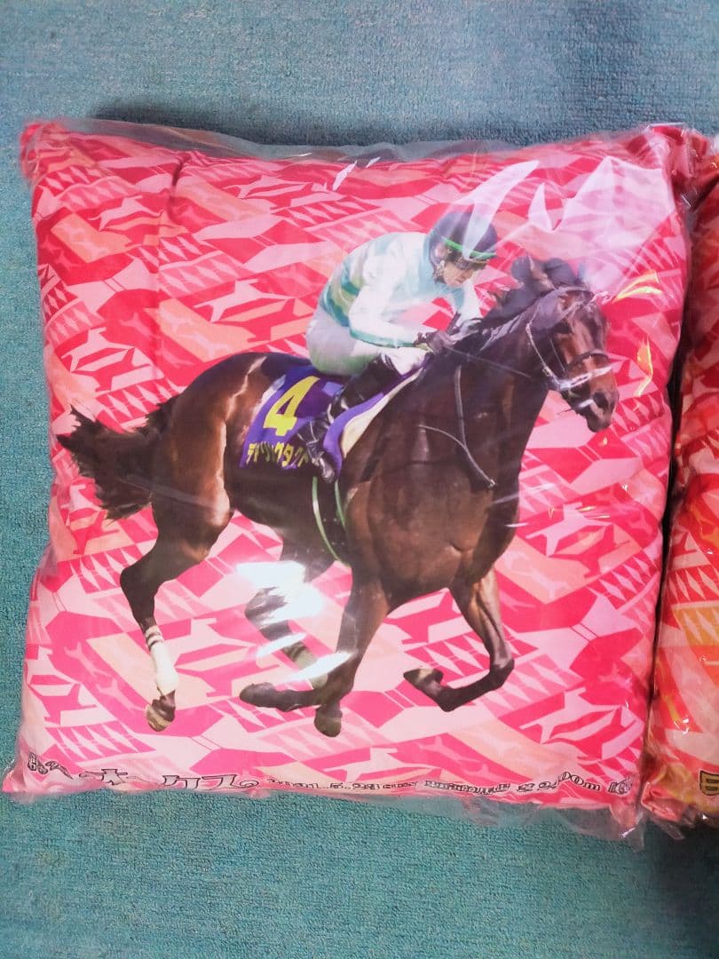オークス 日本ダービー オリジナルクッション