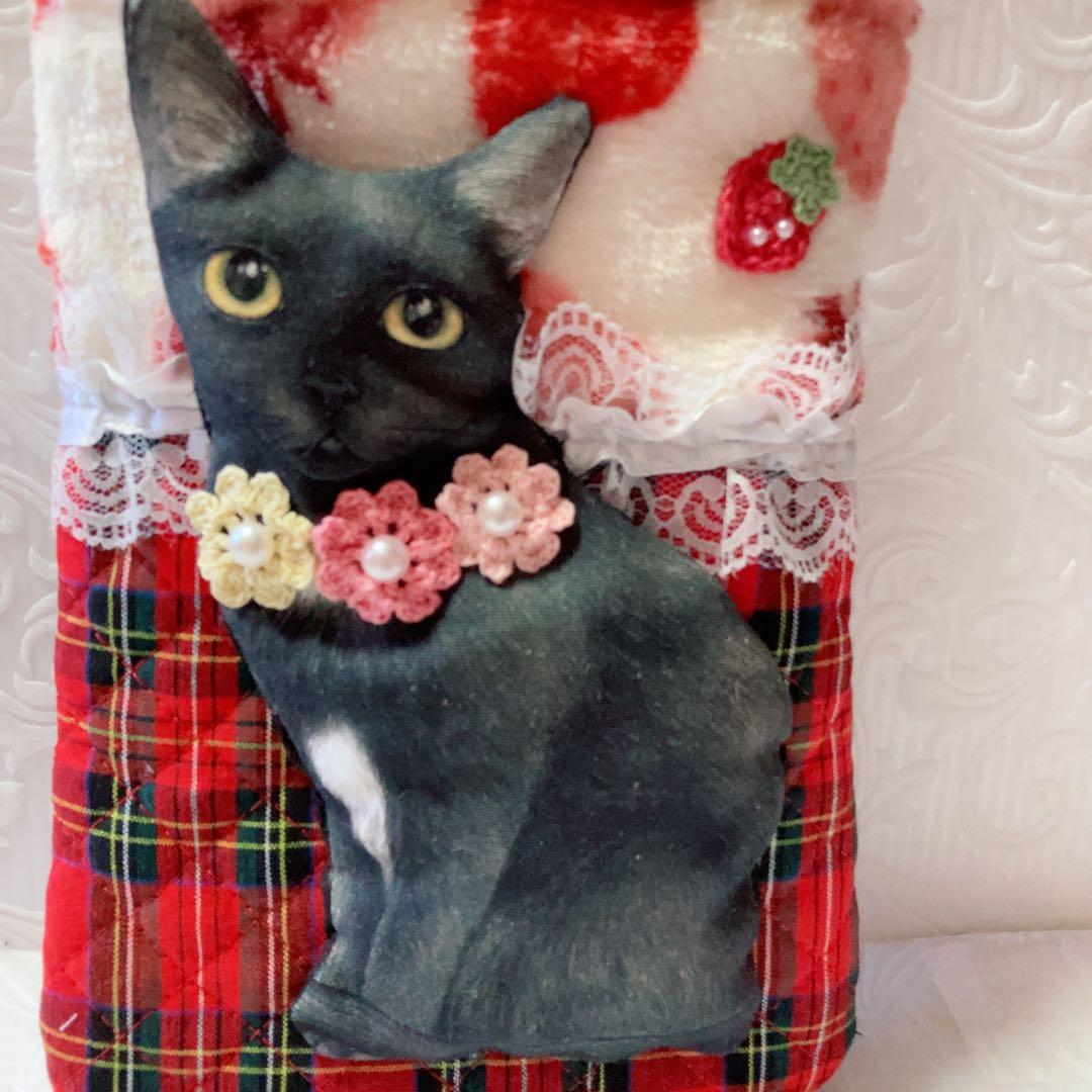 ゆきそら　黒猫ちゃんふわふわサコシュ　コヤンイサムチョン　ふわモコいちご