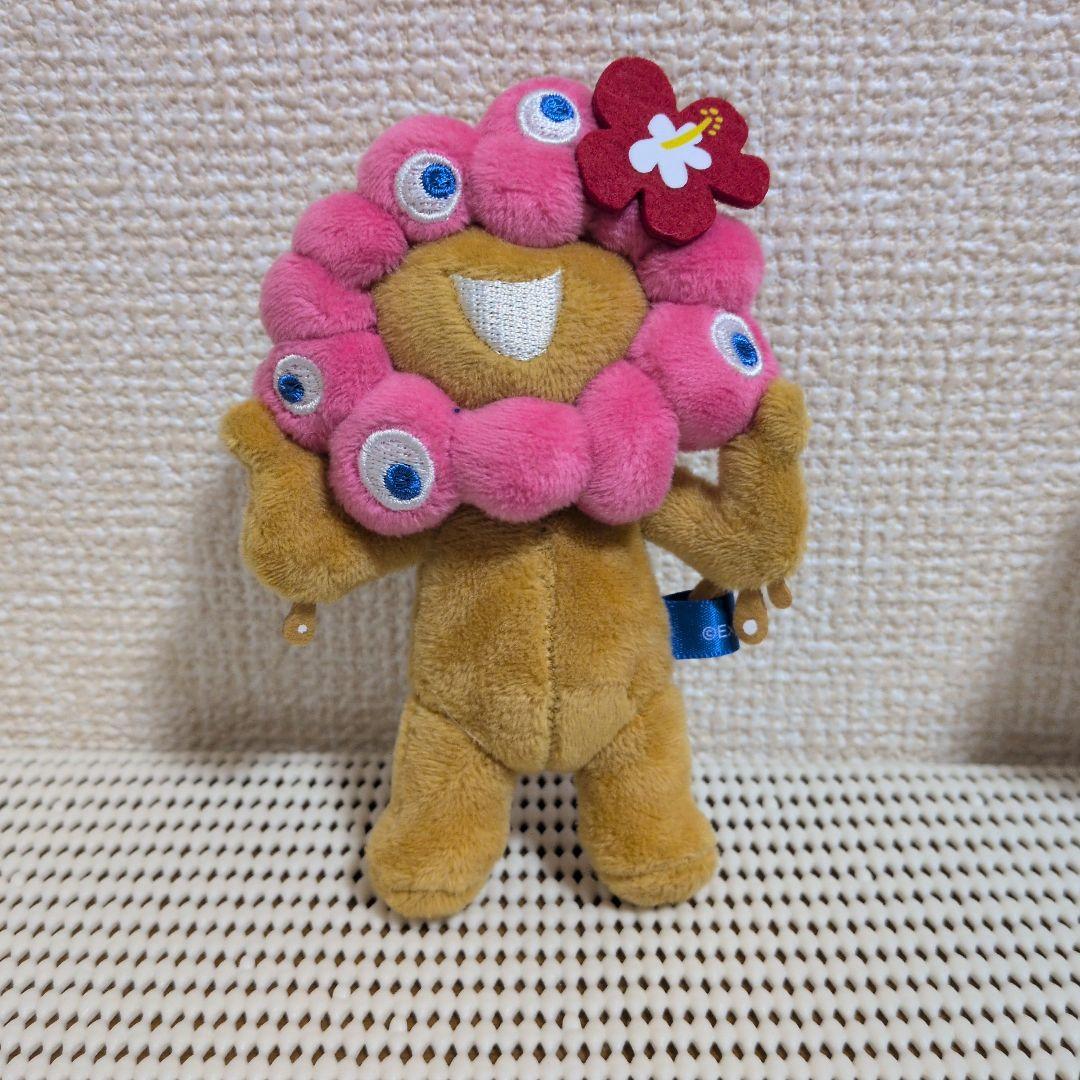 ミャクミャク　ボールチェーン　マスコット　日焼け　サングラス　ハイビスカス