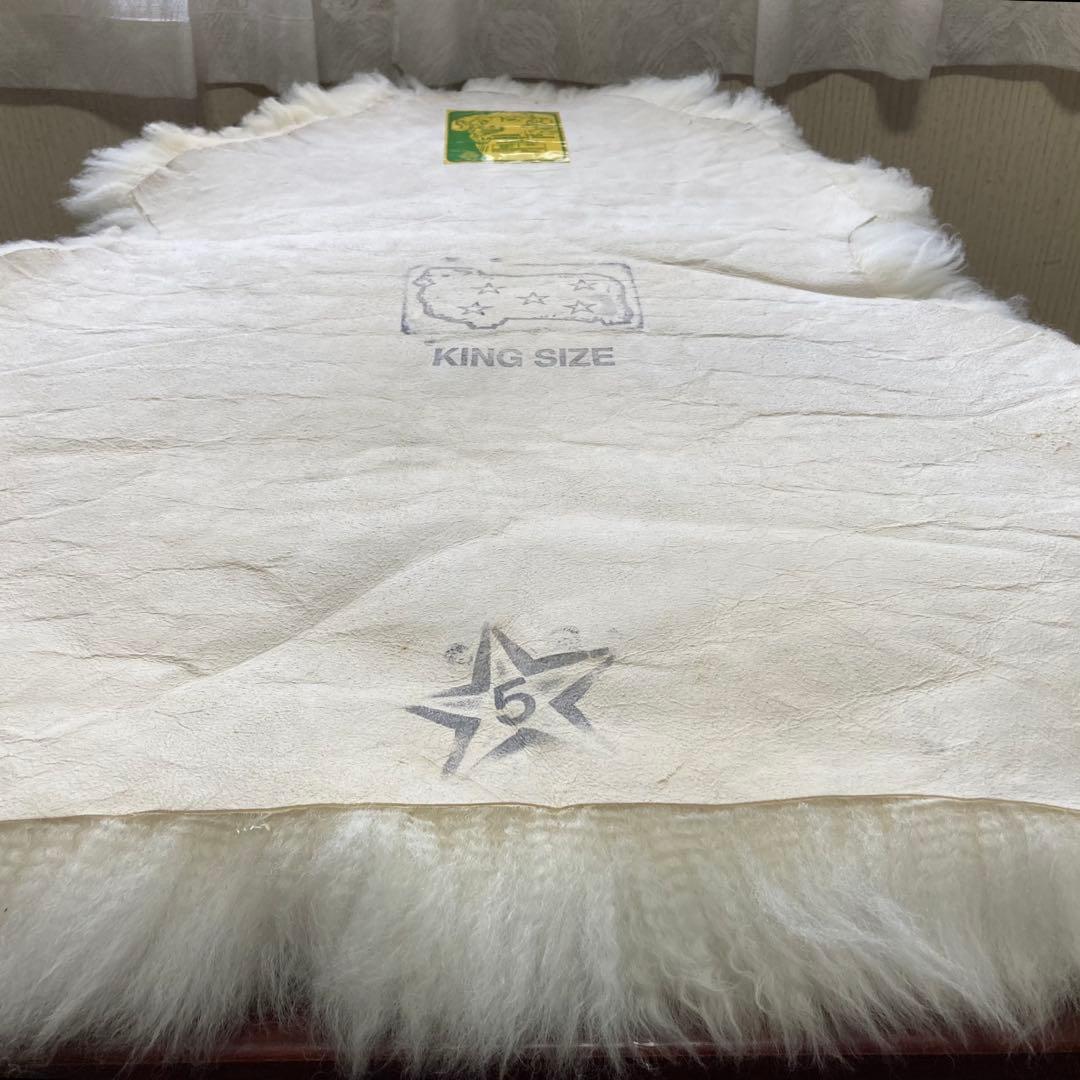 ムートン 羊毛 本革 長毛 白色 座布団 ラグ 背もたれ 椅子 車 座席 新品