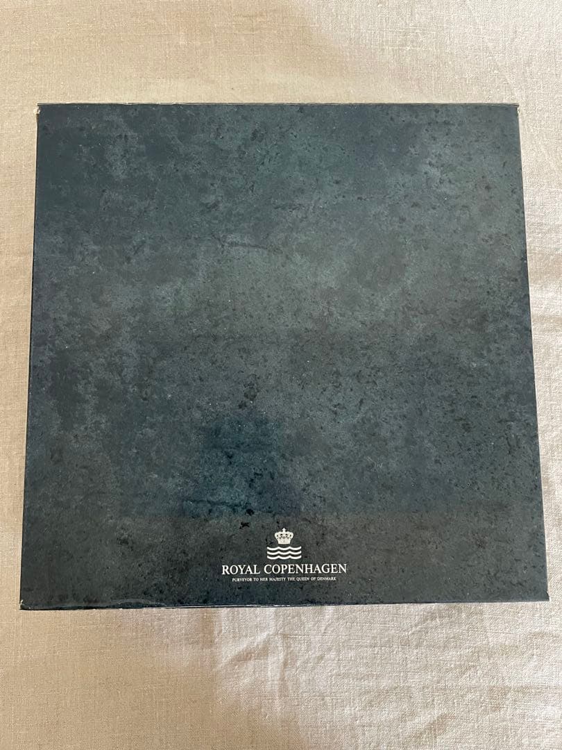 【新品】ロイヤルコペンハーゲン ホワイトフルーテッド ハーフレース ボウル