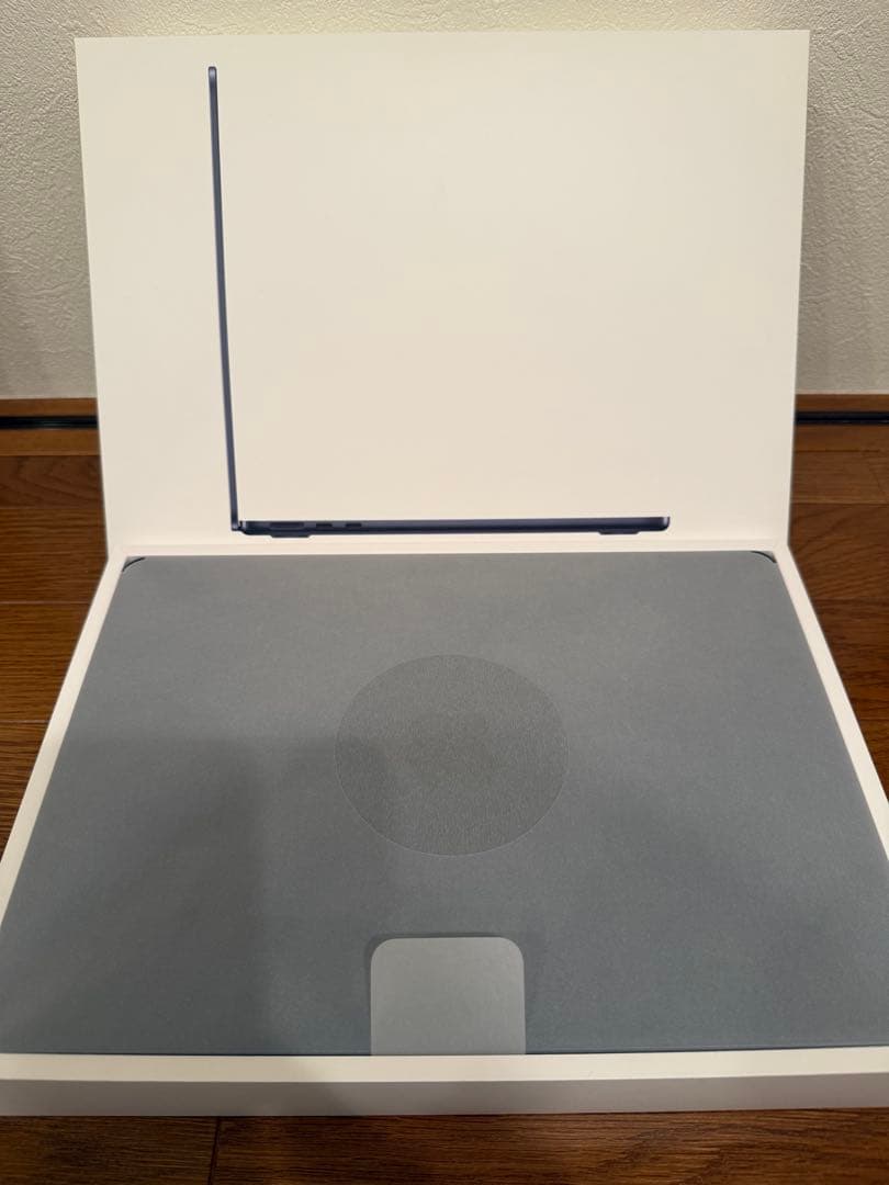 【極美品】MacBook Air M2 16GB / 512GB ミッドナイト
