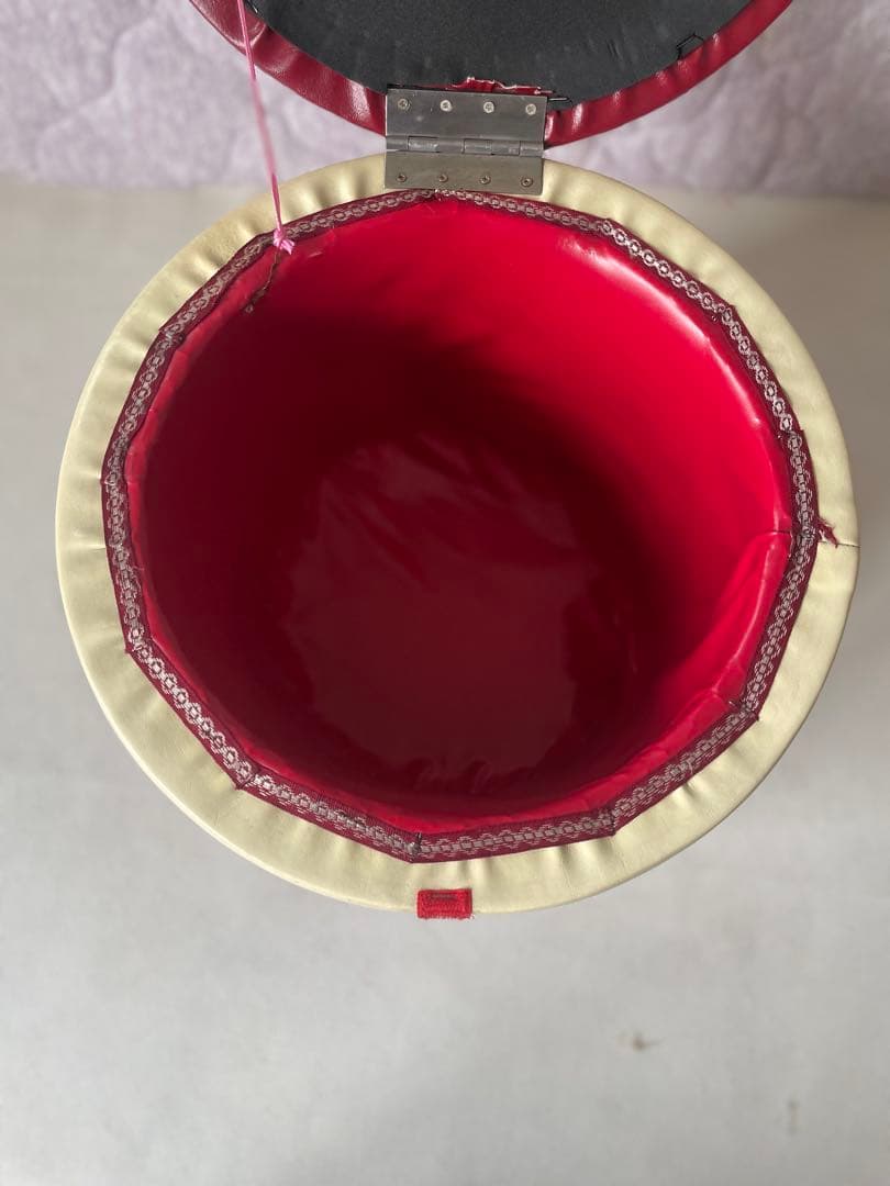 ヤング・バンビー 昭和レトロポップ 花柄 小物収納ケース付き スツール 化粧椅子