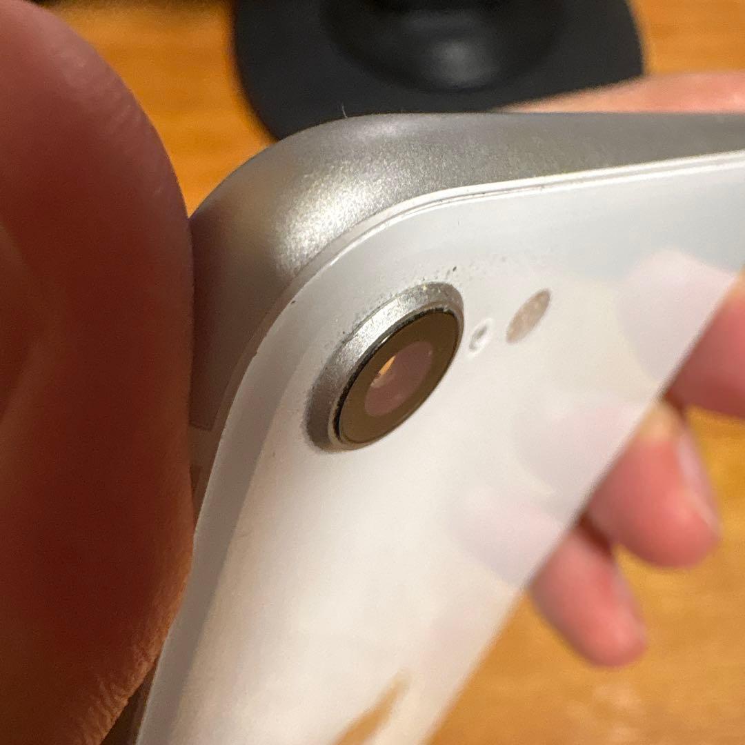 iPhone SE 第2世代 ブラック 64GB Apple バッテリー100%