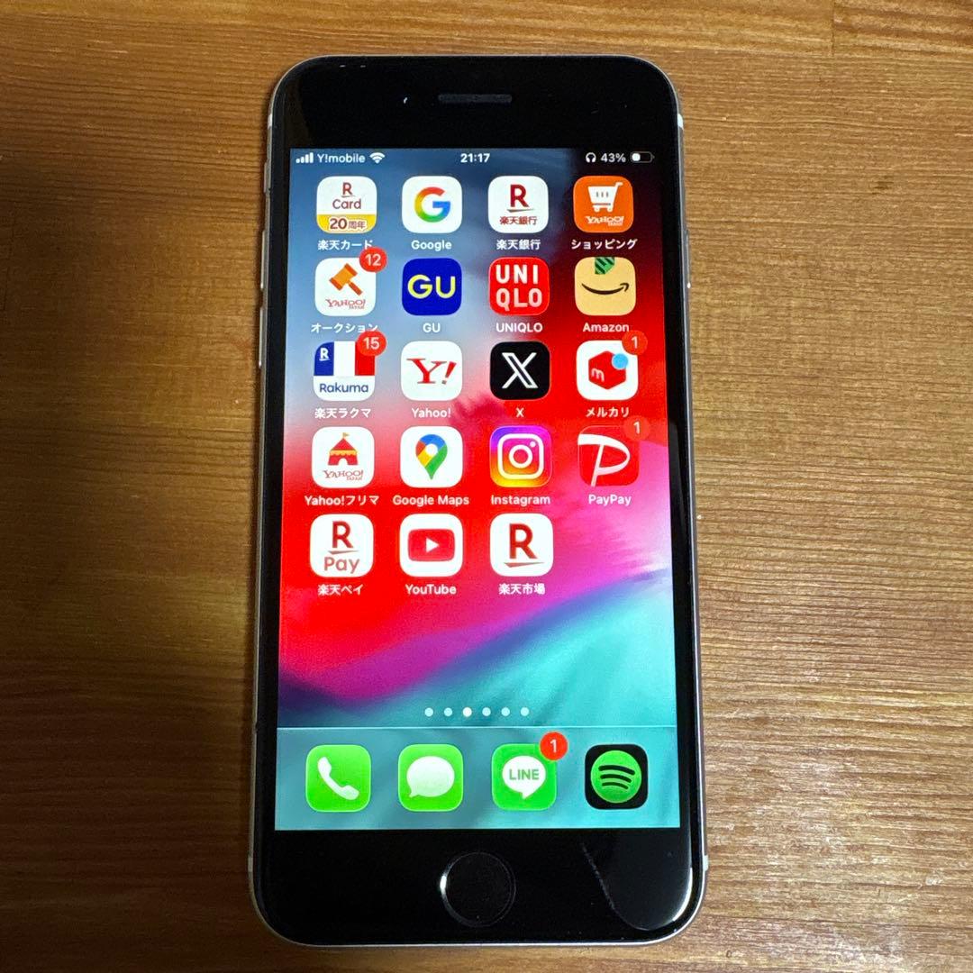 iPhone SE 第2世代 ブラック 64GB Apple バッテリー100%