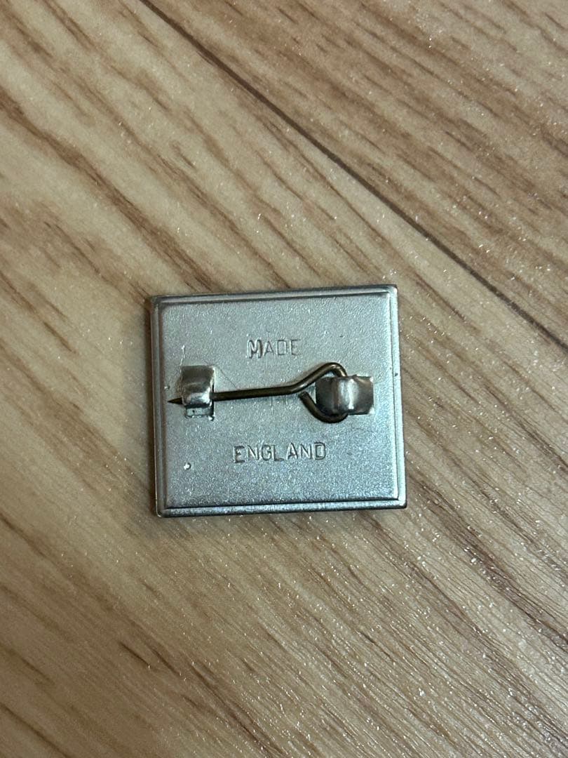 AC/DC ヴィンテージ ピンバッジ