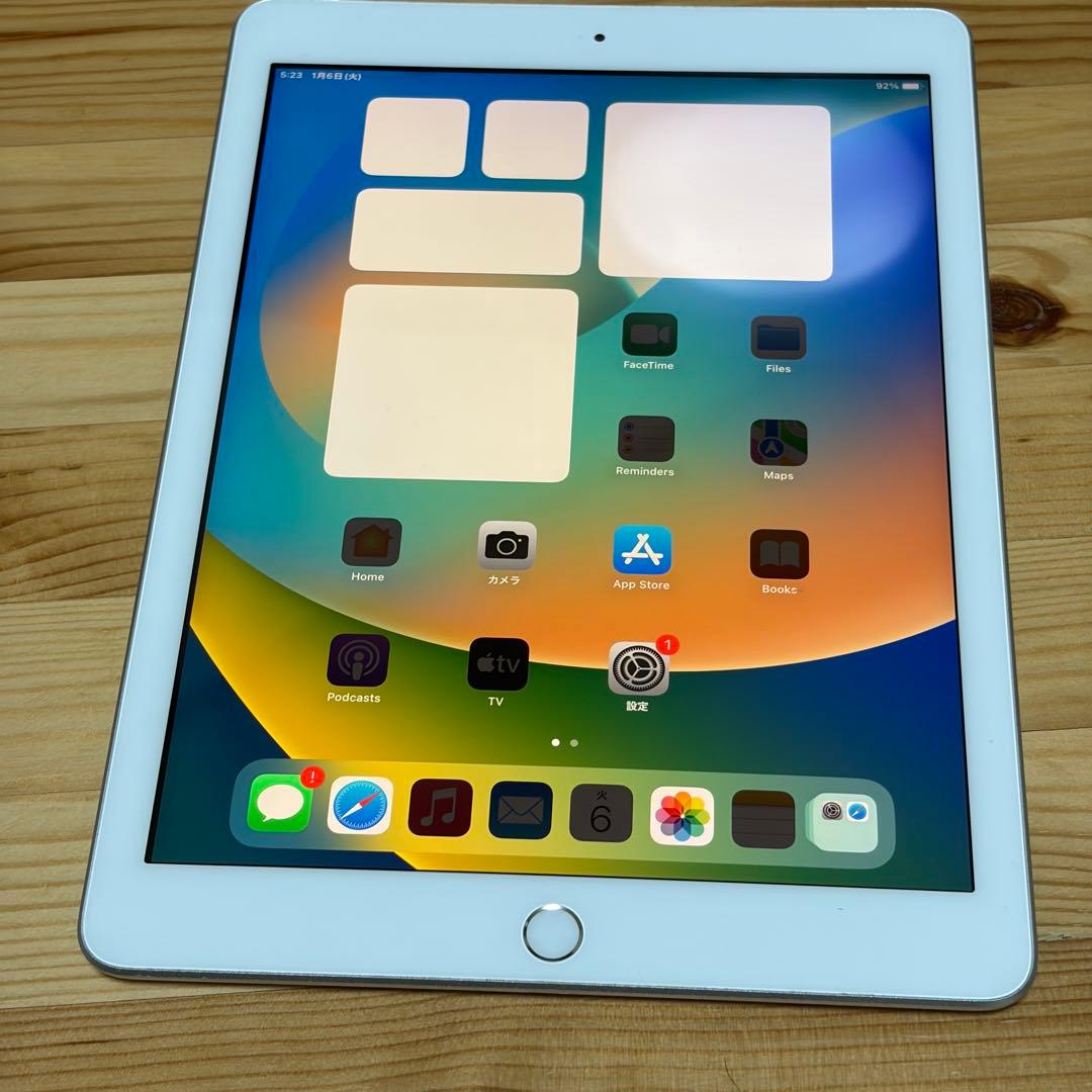 中*茎様 iPad 第五世代 32GB セルラーモデル 53803