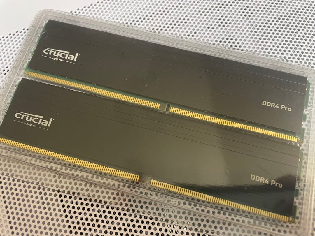 Crucial PRO デスクトップ用メモリ 16GBX2枚 DDR4-3200