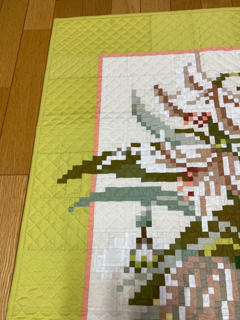 パッチワークキルト　タペストリー