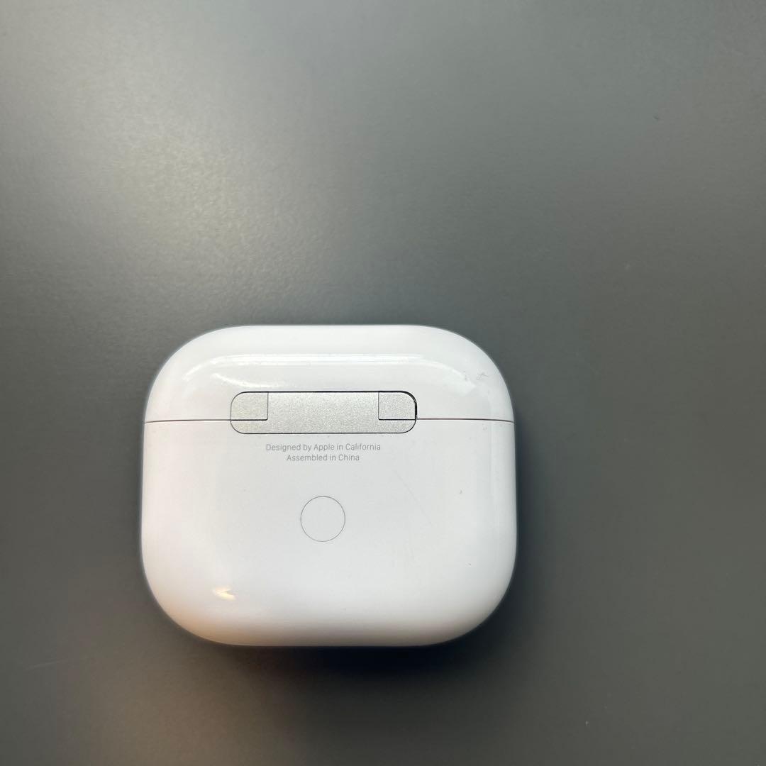 AirPods第3世代本体 ホワイト 右だけ充電ケース付き