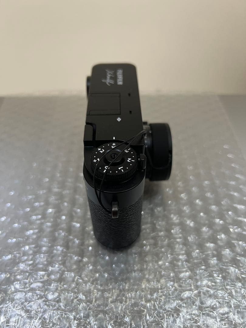 Fujifilm Xhalf ブラック