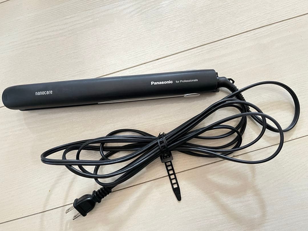 ◇Panasonic ◇ストレートアイロン ナノケア プロモデルEH-HS0EK