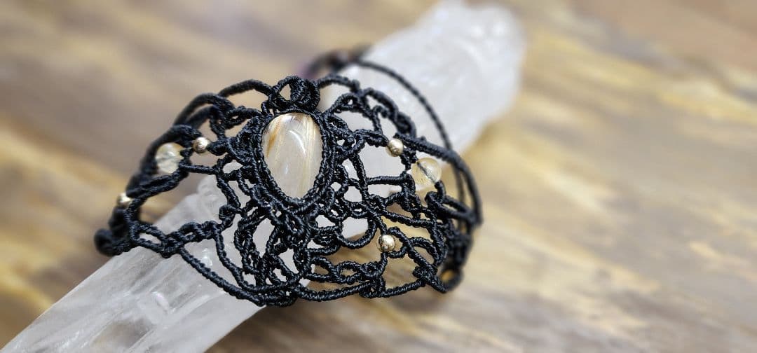 【繋ぐ】ルチルクォーツ　エンジェルラダー　透かしブレス　　　b018