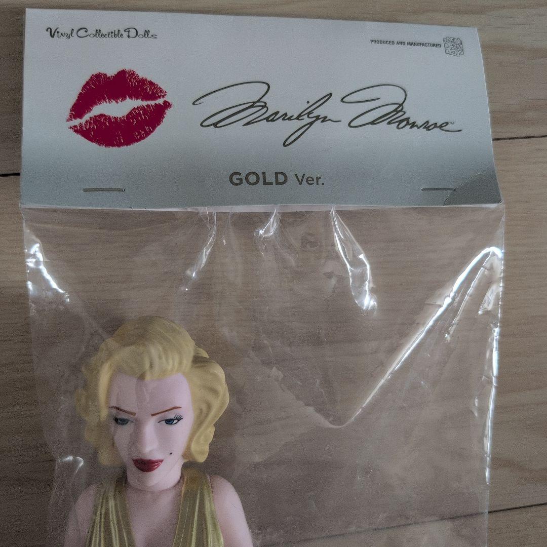 メディコム・トイ　マリリン・モンロー ゴールドドレス ソフビ