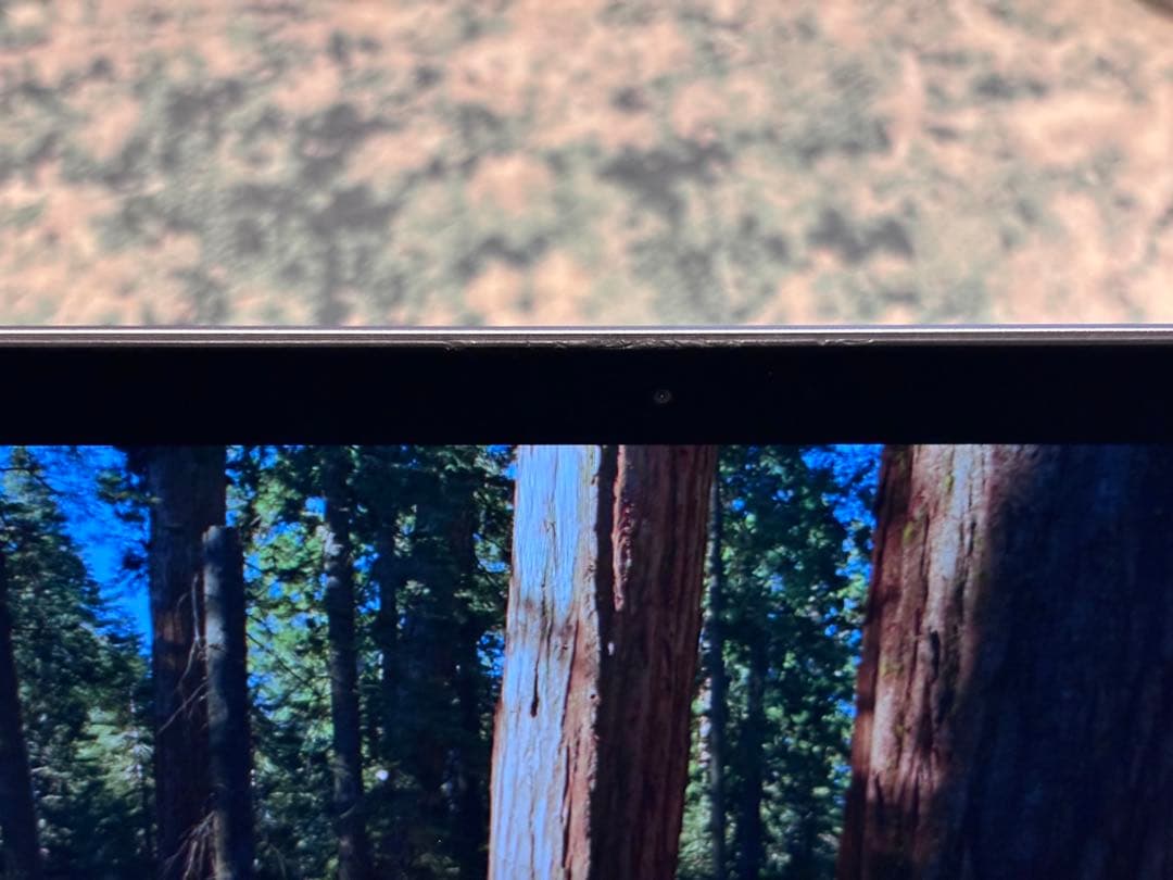 MacBook Pro 15インチ i7 / 16GB / 256GB 動作良好