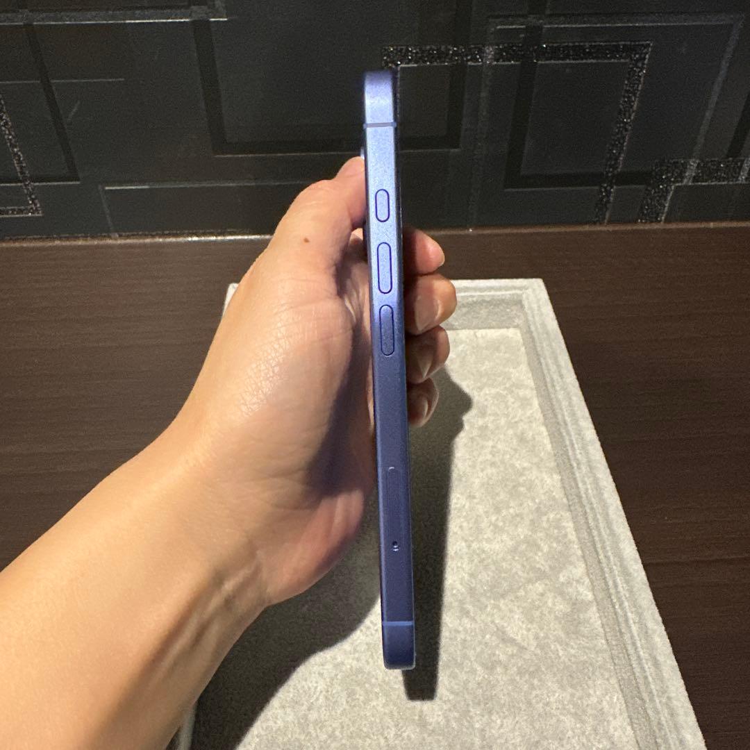 【美品】iPhone 16 128GB ウルトラマリン