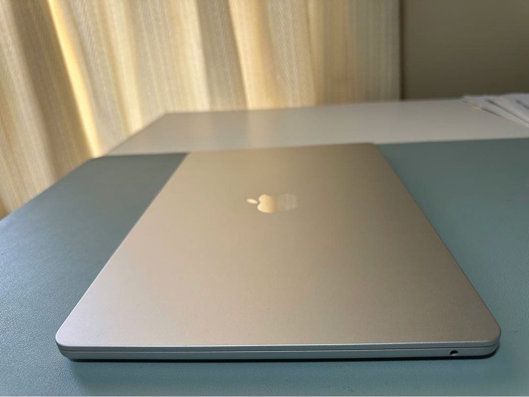 MacBook Air M2 USキーボード