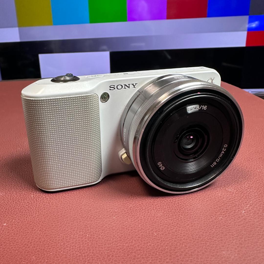 SONY NEX-3 ミラーレス一眼 ＋ 単焦点レンズ SD16GB付