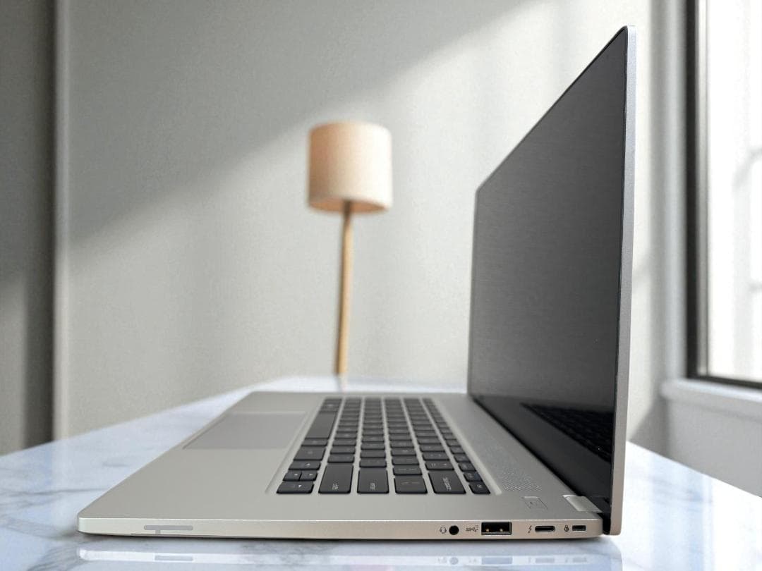 ⭐休日特価⭐高性能⭐Intel NUC M15 Laptop Kit⭐