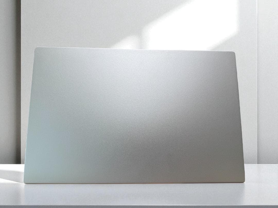 ⭐休日特価⭐高性能⭐Intel NUC M15 Laptop Kit⭐